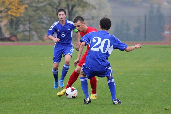 Międzynarodowy futbol w Tucholi  ZDJĘCIA