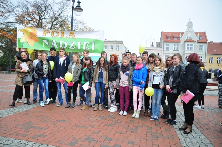 Razem pomagajmy potrzebującym ZDJĘCIA