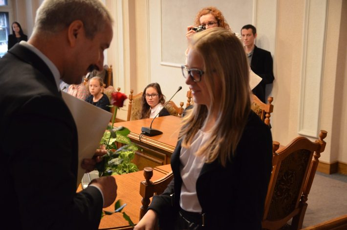 Z kieszonkowym za dobrą naukę GALERIA