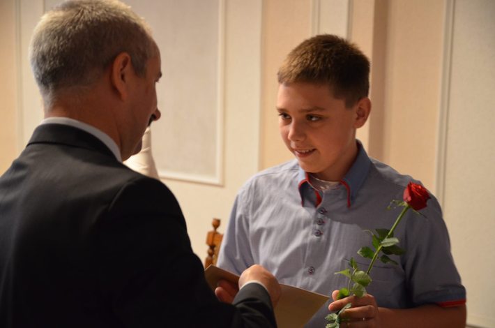 Z kieszonkowym za dobrą naukę GALERIA