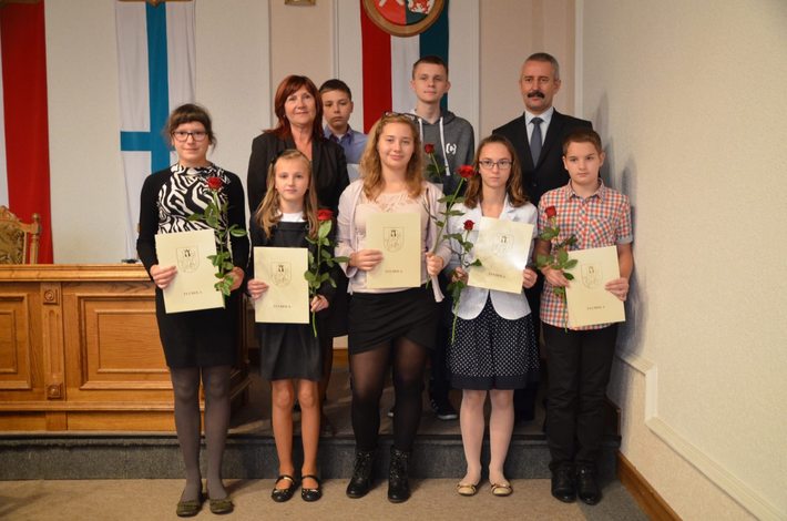 Z kieszonkowym za dobrą naukę GALERIA