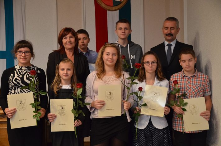 Z kieszonkowym za dobrą naukę GALERIA