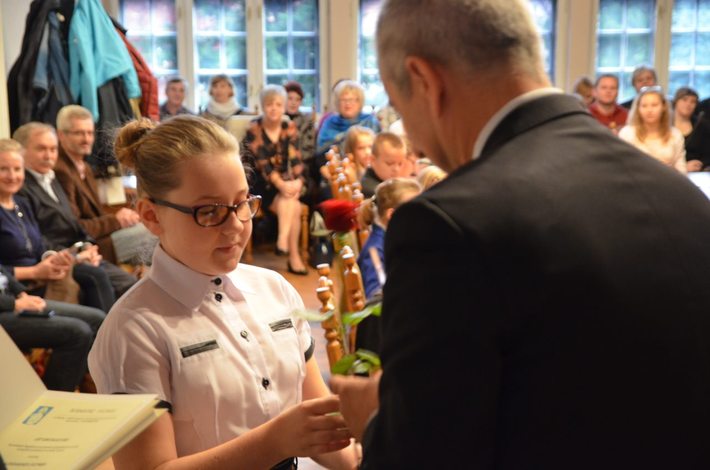 Z kieszonkowym za dobrą naukę GALERIA