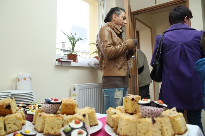 Wypożyczą książki w dawnym chlewiku ZDJĘCIA