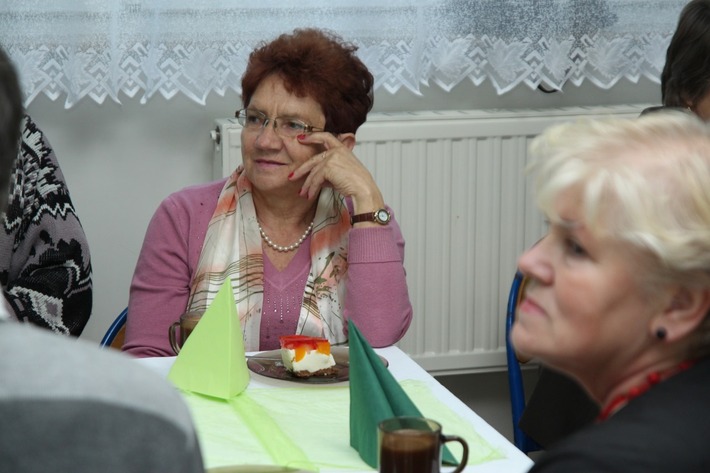 Seniorzy świętowali w szkole ZDJĘCIA