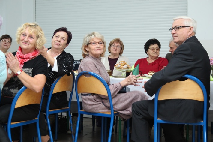 Seniorzy świętowali w szkole ZDJĘCIA