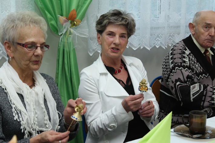 Seniorzy świętowali w szkole ZDJĘCIA