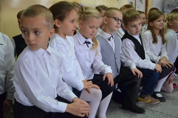 By wyrosnąć na mądrych i uczciwych ludzi GALERIA