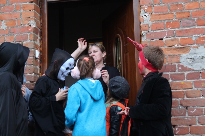 Cukierek albo psikus w Bagienicy ZDJĘCIA