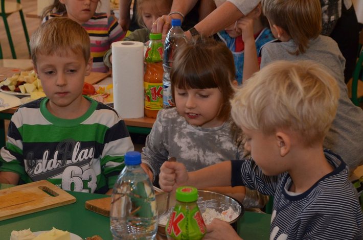 Dzieci próbowały pobić rekord Guinessa. Śniadaniem! GALERIA