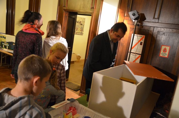 Kartony słodyczy za makietę GALERIA