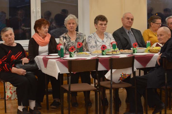 Dzieci dały popis przed seniorami GALERIA