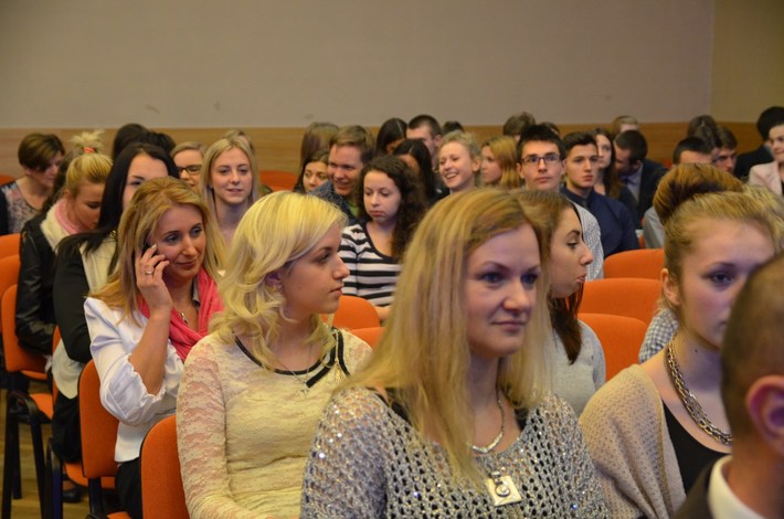 TUCHOLA: Dopiero 20, a może aż 20 lat?   ZDJĘCIA