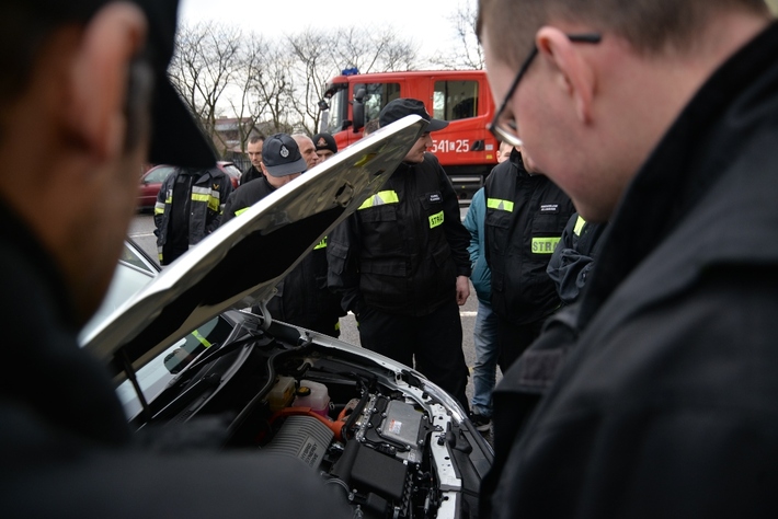 Lexus zagościł w remizie OSP Cekcyn - ZDJĘCIA