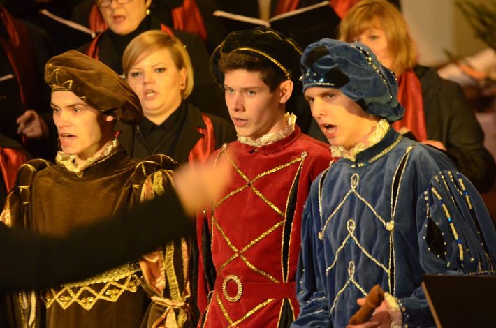 TUCHOLA: ?Capella? świętowała. I pożegnała się ze słuchaczami - ZDJĘCIA