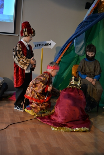 GMINA LUBIEWO: Świąteczne przedstawienie z fantazją - ZDJĘCIA