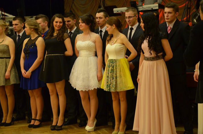 Studniówka ZSLiA: 93 dni do matury - ZDJĘCIA