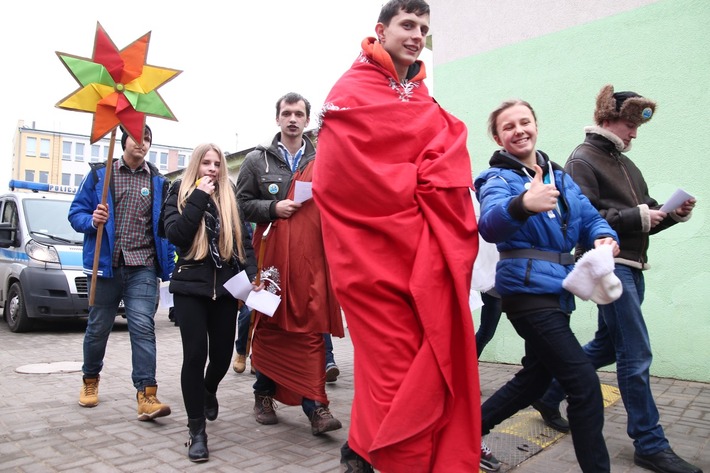 Tuchola: Przypomnieli zwyczaj sprzed stu lat (FOTO)