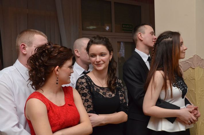 Studniówka Technikum Leśnego w Tucholi ZDJĘCIA