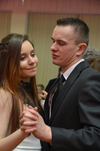 Studniówka Technikum Leśnego w Tucholi ZDJĘCIA