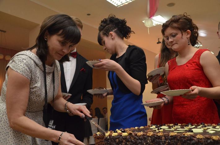 Studniówka Technikum Leśnego w Tucholi ZDJĘCIA