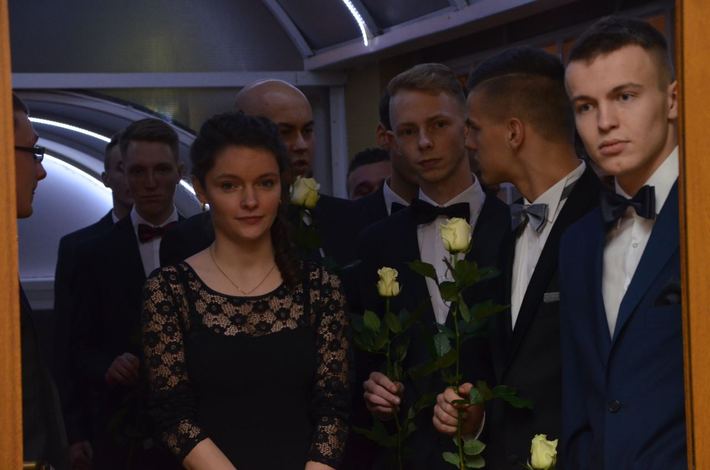 Studniówka Technikum Leśnego w Tucholi ZDJĘCIA