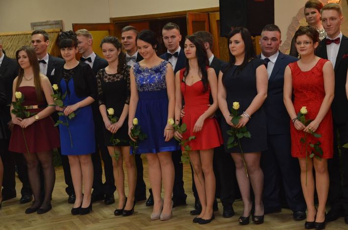Studniówka Technikum Leśnego w Tucholi ZDJĘCIA