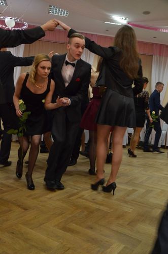Studniówka Technikum Leśnego w Tucholi ZDJĘCIA