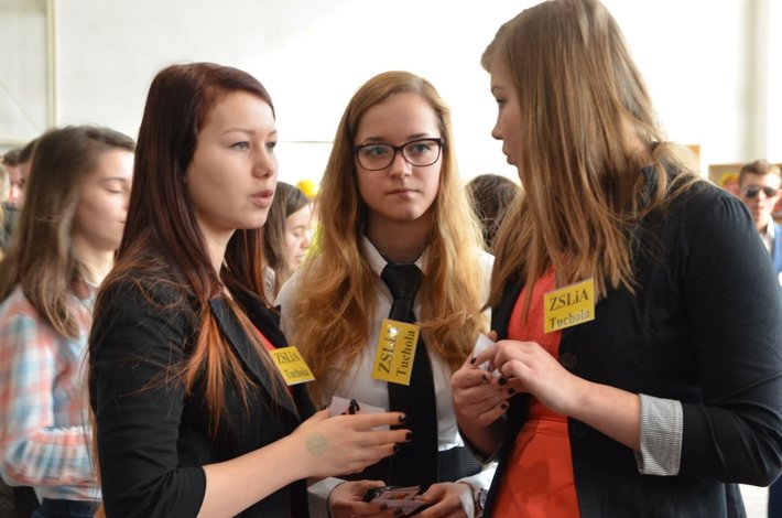 Tuchola: Powiatowe Targi Edukacyjne - ZDJĘCIA