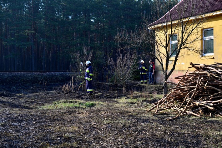 Gmina Śliwice: Pożar pod oknami - ZDJĘCIA