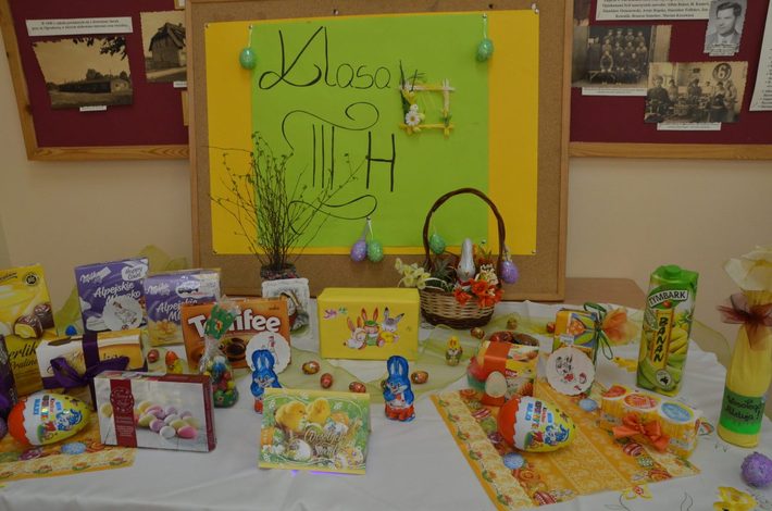 Tuchola: Nakryli do stołu - ZDJĘCIA