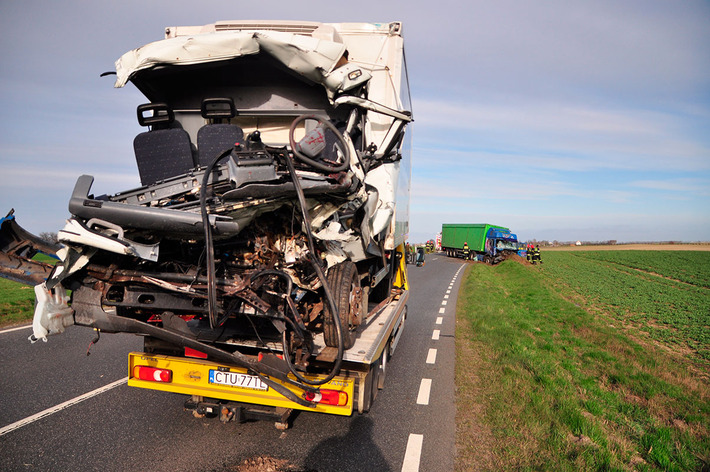 Wypadek śmiertelny na trasie Tuchola-Żalno ZDJĘCIA