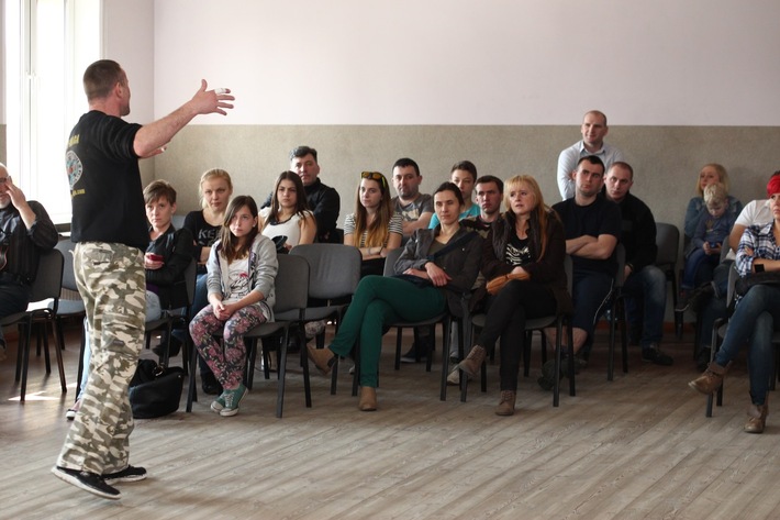 Śliwice: Pokaz krav magi w GOK - FILM, ZDJĘCIA