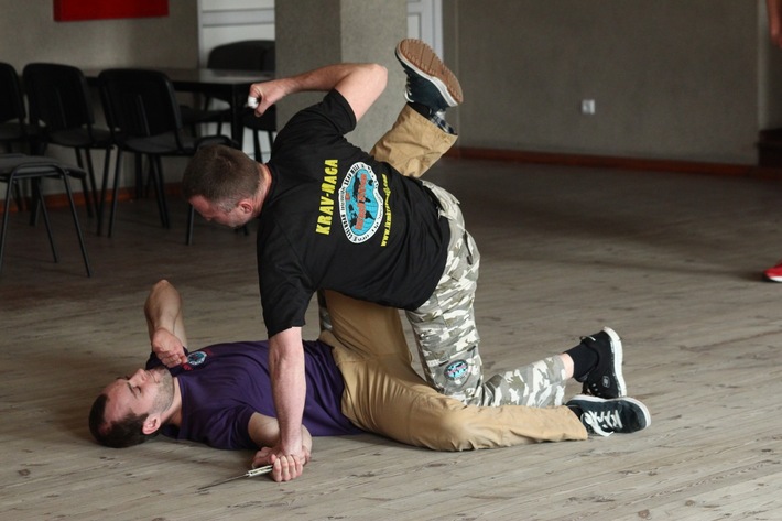 Śliwice: Pokaz krav magi w GOK - FILM, ZDJĘCIA