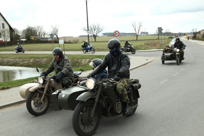 Żalno: Motocykliści rozpoczęli sezon - FILMY, ZDJĘCIA