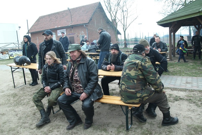 Żalno: Motocykliści rozpoczęli sezon - FILMY, ZDJĘCIA