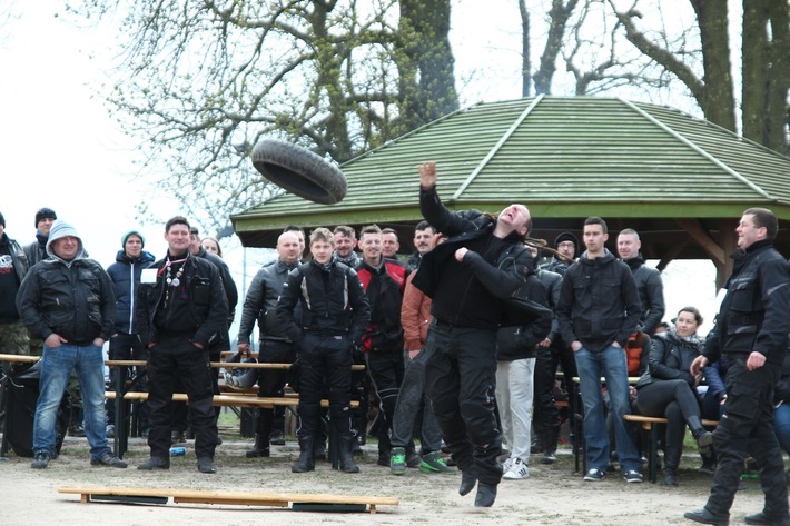 Żalno: Motocykliści rozpoczęli sezon - FILMY, ZDJĘCIA
