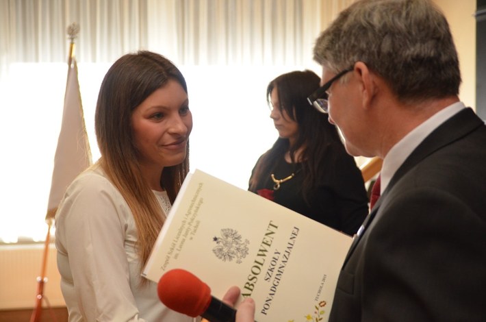 ZSLiA: pożegnanie absolwentów - ZDJĘCIA