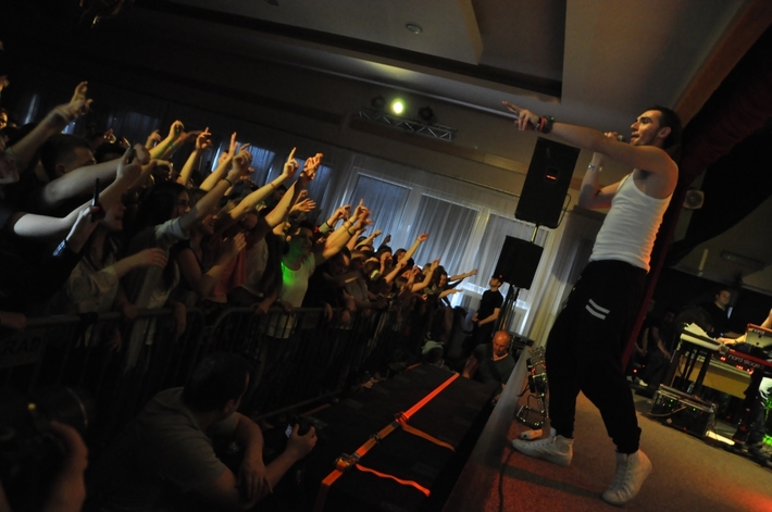 Kamil Bednarek zaśpiewał Tucholi - ZDJĘCIA