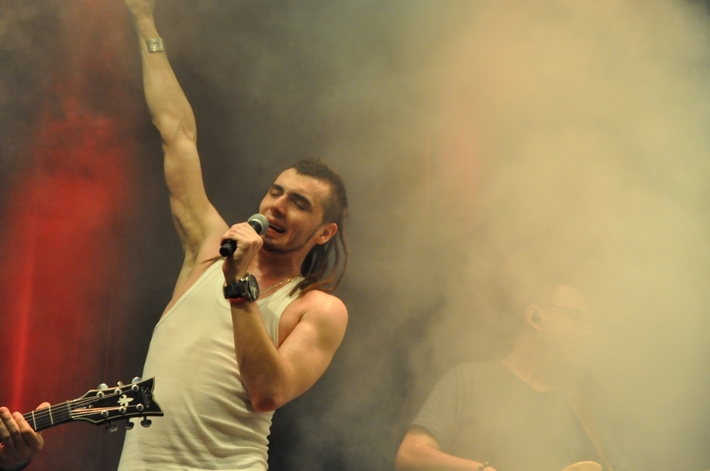 Kamil Bednarek zaśpiewał Tucholi - ZDJĘCIA