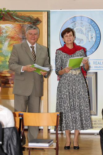 Tucholska Szkoła Realna żegna maturzystów - ZDJĘCIA