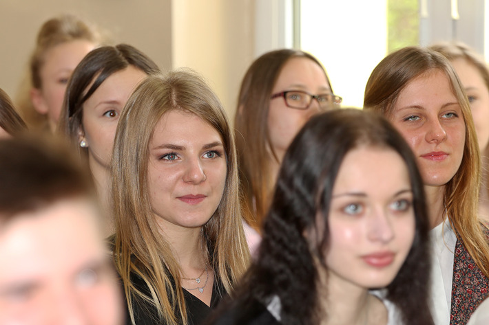 Tucholska Szkoła Realna żegna maturzystów - ZDJĘCIA