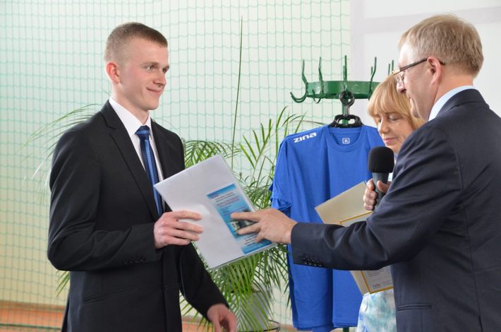 ZSLiT - absolwenci technicy - ZDJĘCIA