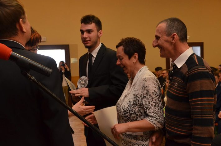 Trzecioklasiści opuścili Nowodworek - ZDJĘCIA