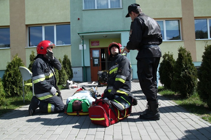 Tuchola: Dym i straż w ZAZ-ie - ZDJĘCIA