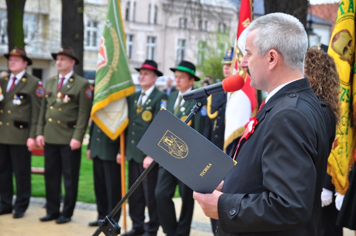 Tuchola: Na rocznicę Konstytucji 3 Maja - ZDJĘCIA