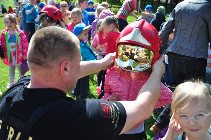 Tuchola: Strażacy ratowali przedszkolaków! ZDJĘCIA