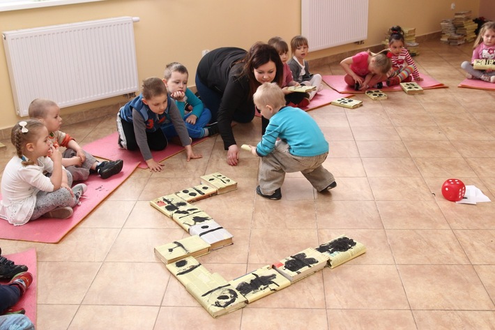 Kęsowo: Dzień Domina w bibliotece ZDJĘCIA