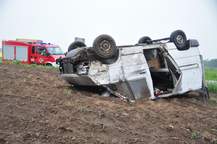 Wypadek na trasie Tuchola-Gostycyn - ZDJĘCIA
