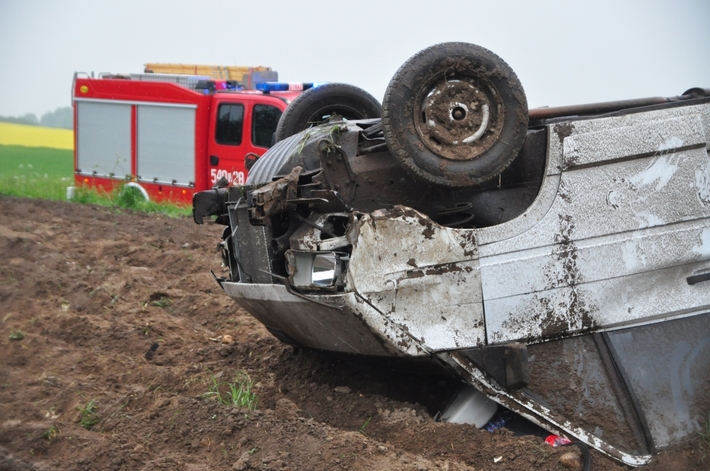 Wypadek na trasie Tuchola-Gostycyn - ZDJĘCIA